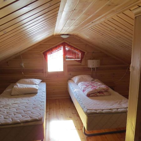 Arctic Polar Holiday Village คิลปิสยาร์วี ภายนอก รูปภาพ