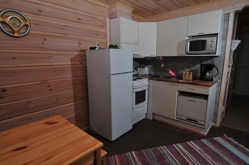 Arctic Polar Holiday Village คิลปิสยาร์วี ภายนอก รูปภาพ